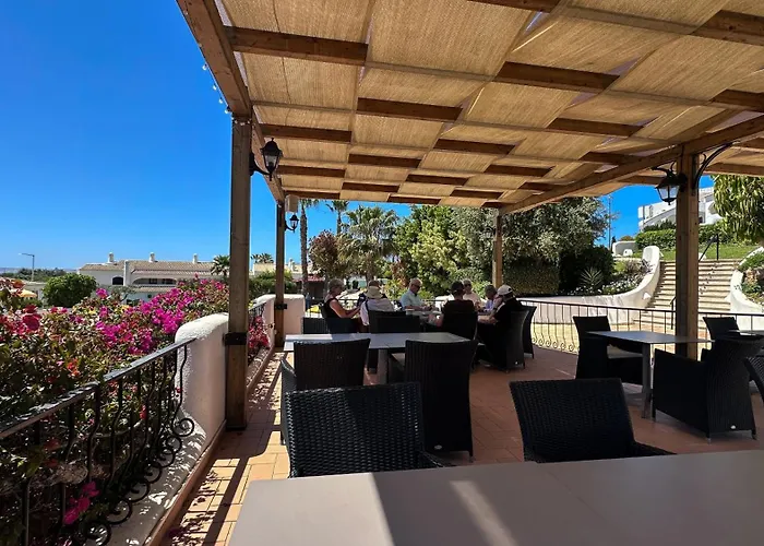 Alto Club, Alvor, Portugal Apartman *