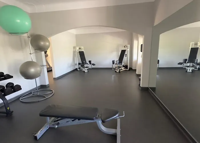Alto Club, Alvor, Portugal * Alvor